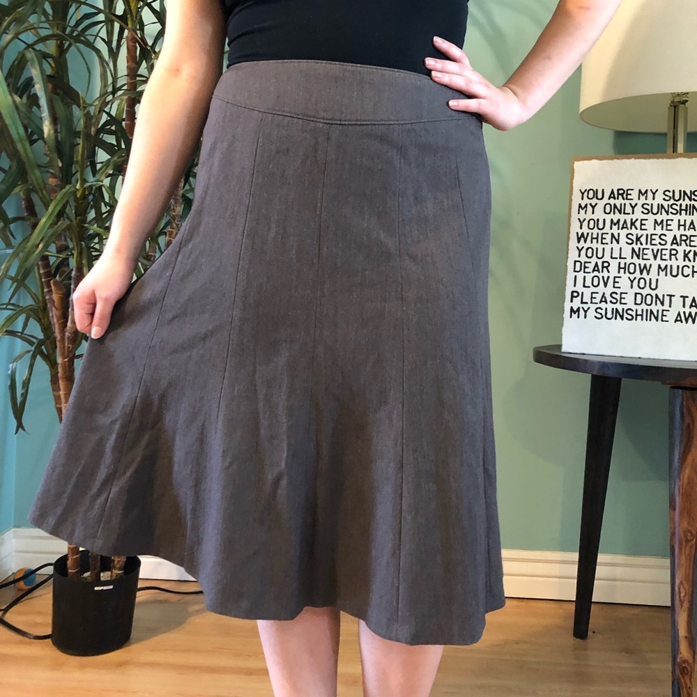 Grey pleated Rafaella skirt